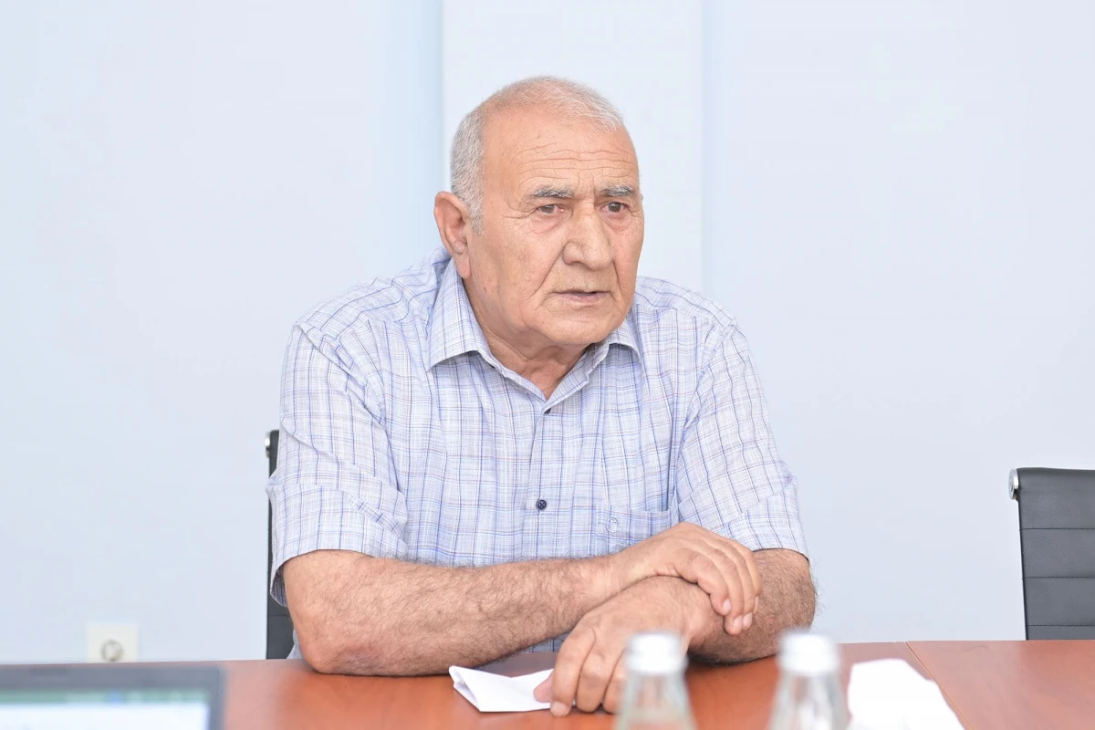 Elm və təhsil naziri Oğuzda vətəndaşları qəbul etdi — 7