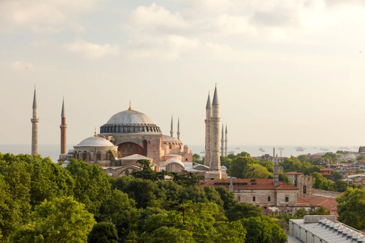 İstanbulda hər dayanacaq unudulmaz bir səyahətdir — 1