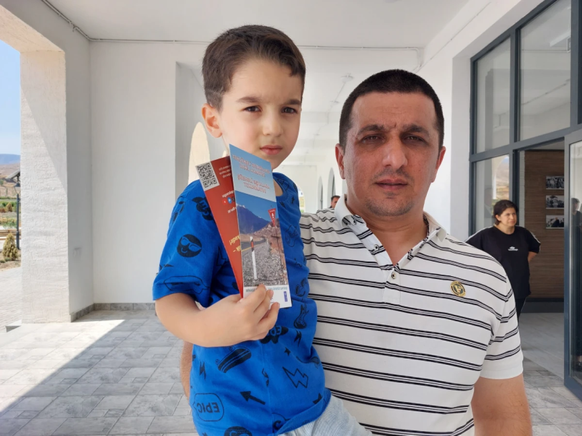 Ağdamın Xıdırlı kəndinə köçən daha 58 ailəyə evlərin açarları təqdim edildi — 4