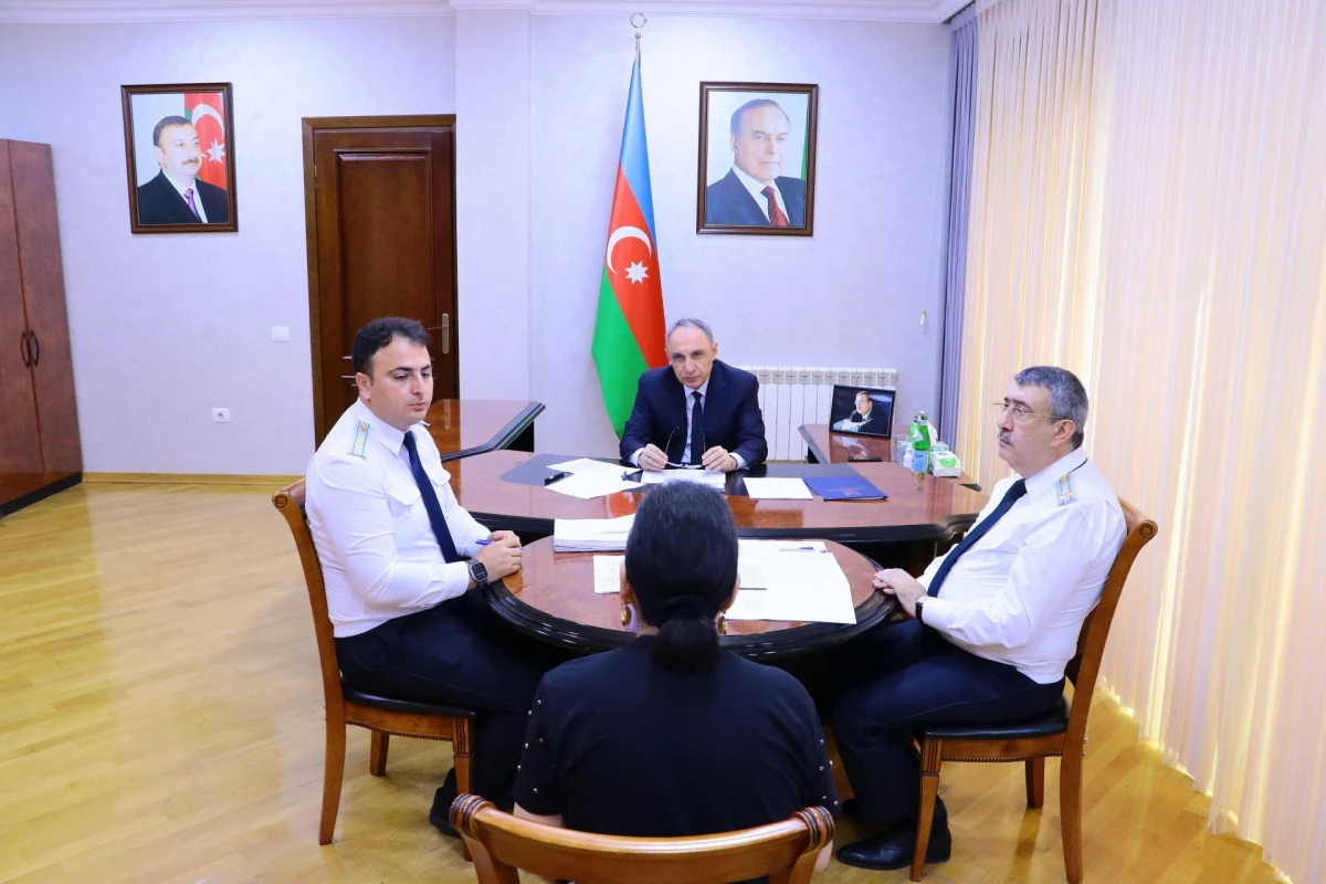Baş prokuror Xətaidə vətəndaşları qəbul etdi — 1