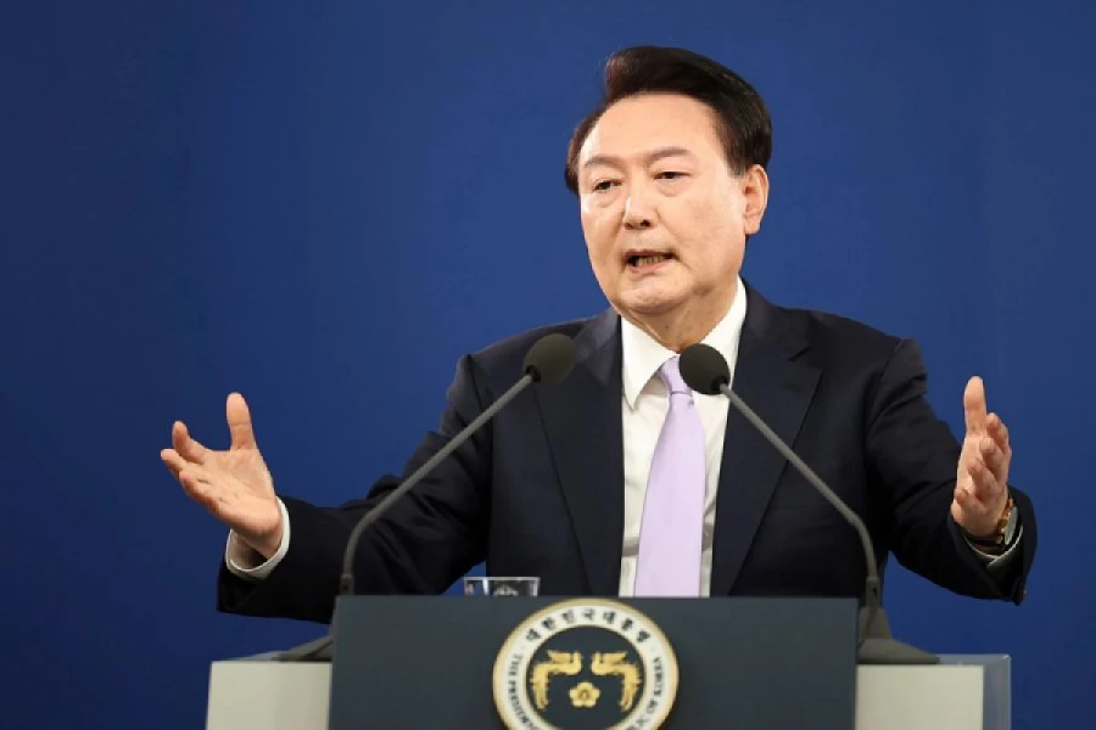 Cənubi Koreyanın sabiq prezidenti istintaqa qarşı müqavimət göstərdi