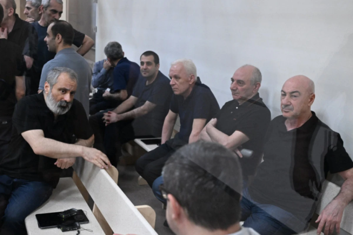 Zərərçəkmiş şəxslər məhkəmədə ifadə verdilər