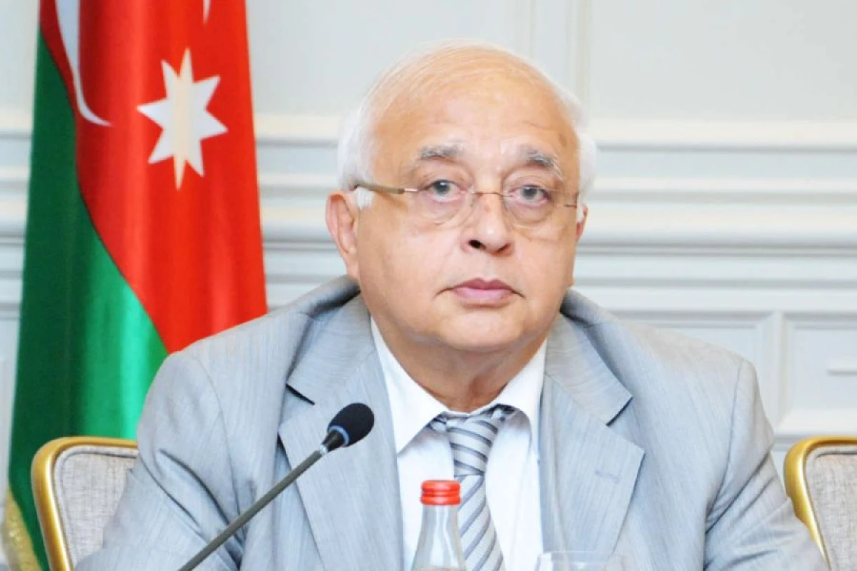 Yazıçı Elçin Əfəndiyev vəfat etdi