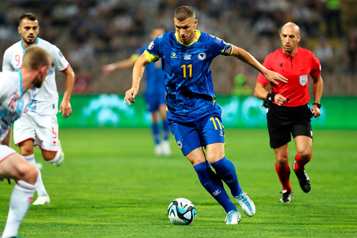 Edin Dzeko karyerasını nə vaxt bitirəcəyini açıqladı