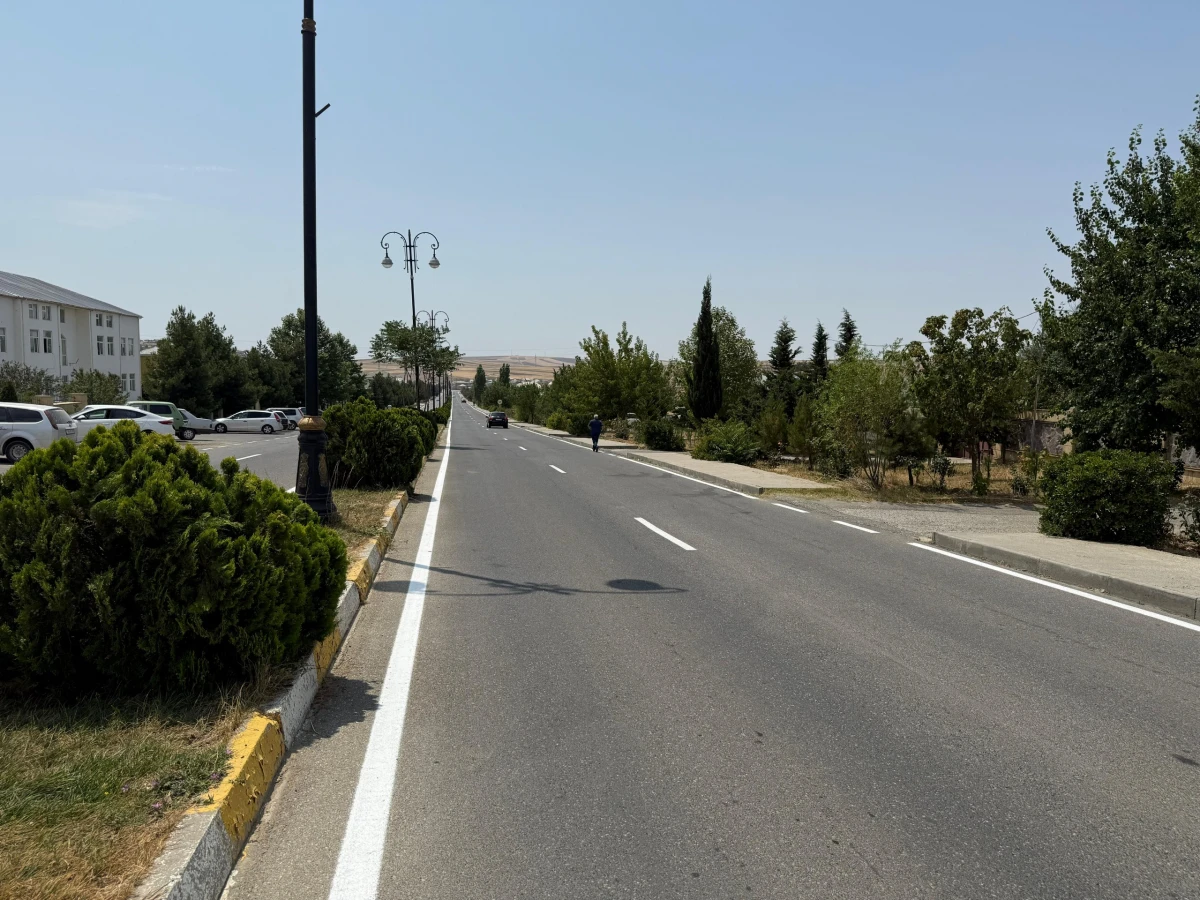 Qobustanda yol nişanlanma işləri aparıldı — 1