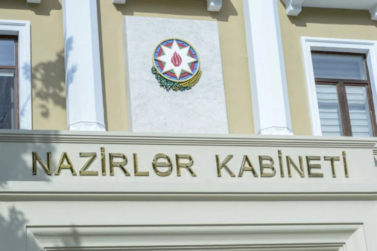 Geyim, ayaqqabı və yumşaq inventarlarla təmin olunma norması barədə qərar dəyişdi