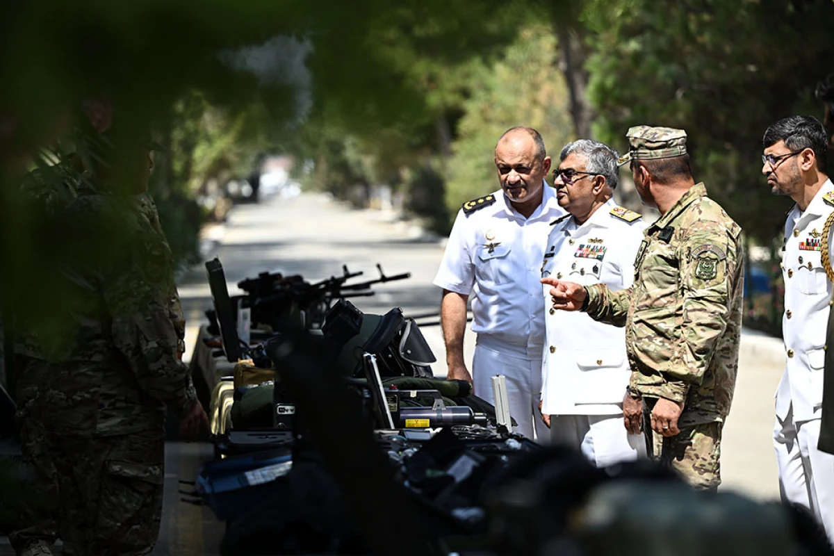 Azərbaycan və Pakistan HDQ komandanları arasında görüş keçirildi — 1