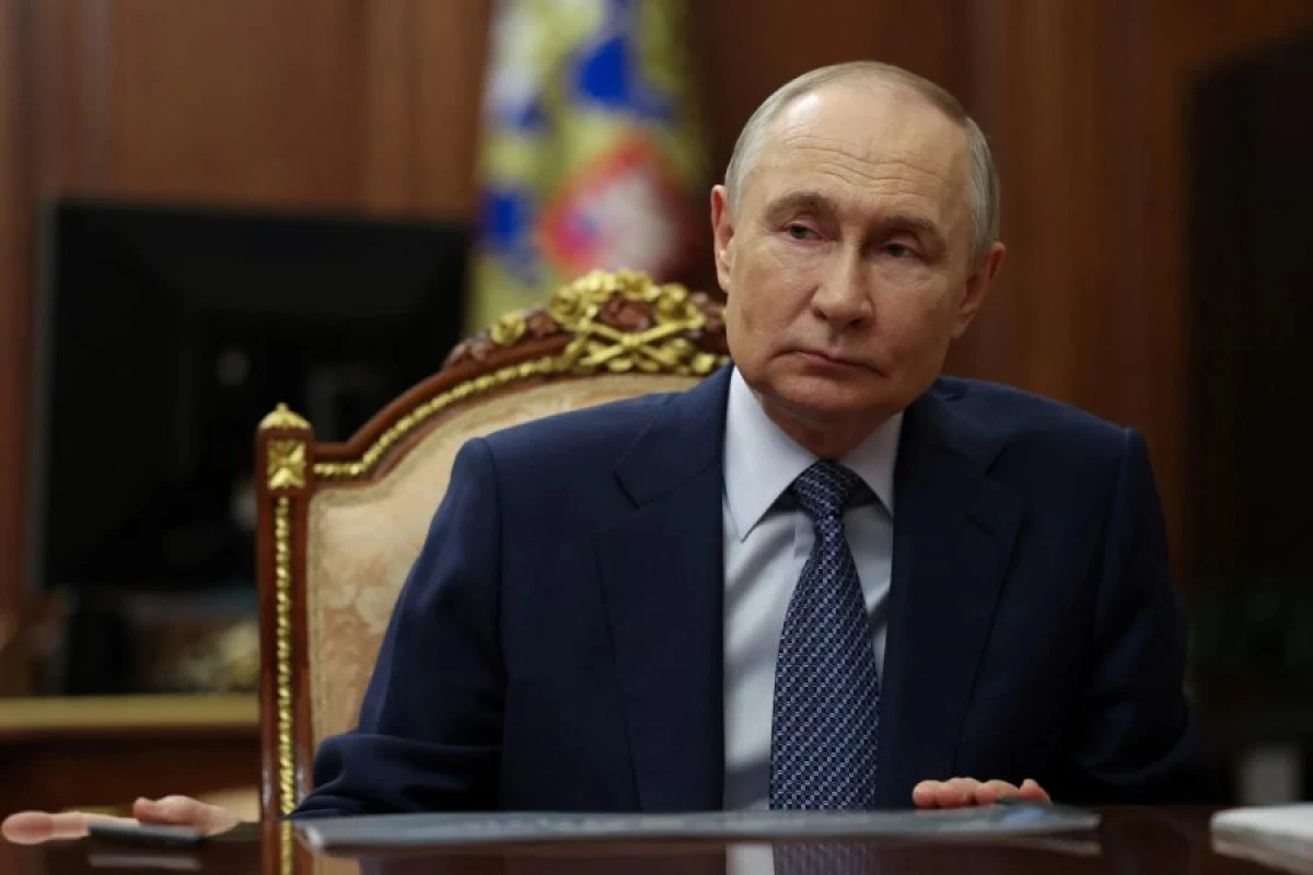 Putin BƏƏ prezidenti ilə görüşəcək