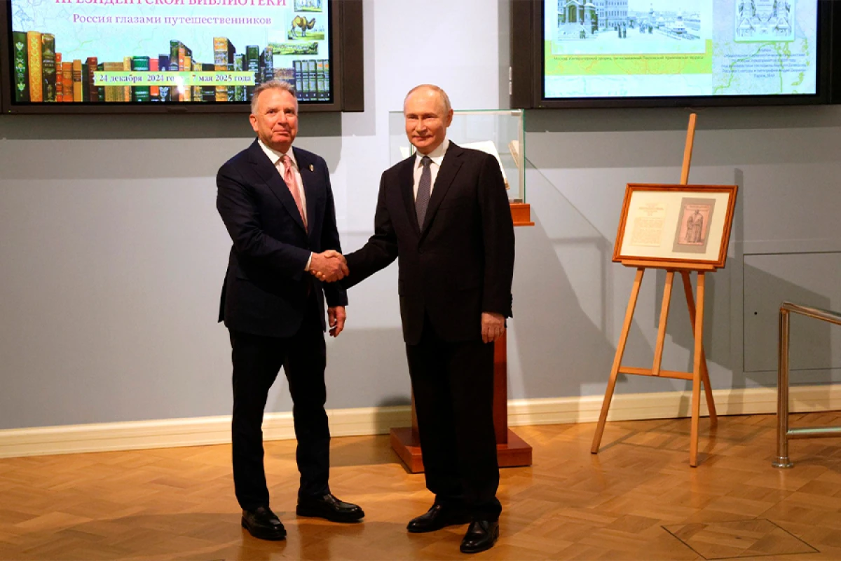 Putinlə Uitkoff arasında görüş 3 saat davam edib