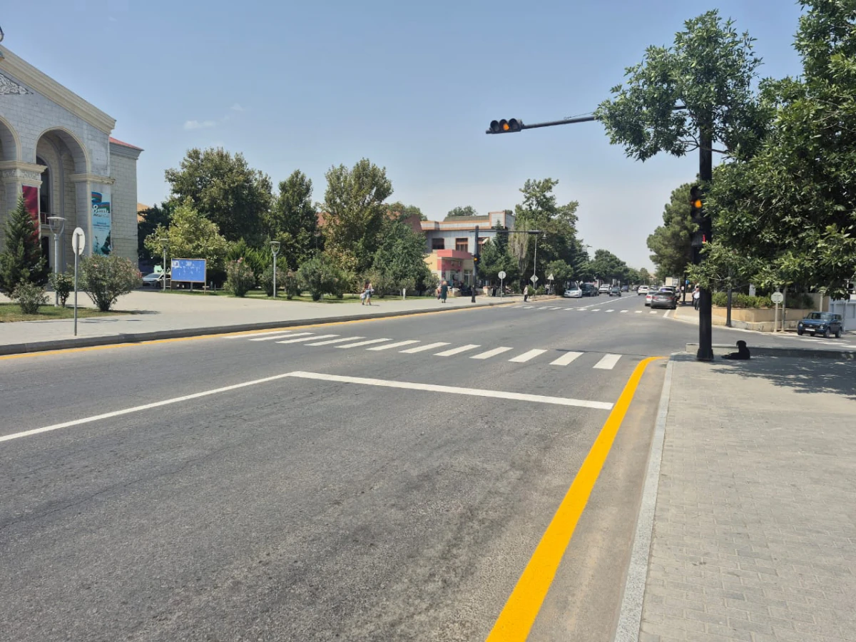 Siyəzən şəhərində yol nişanlanma işləri həyata keçirildi — 3