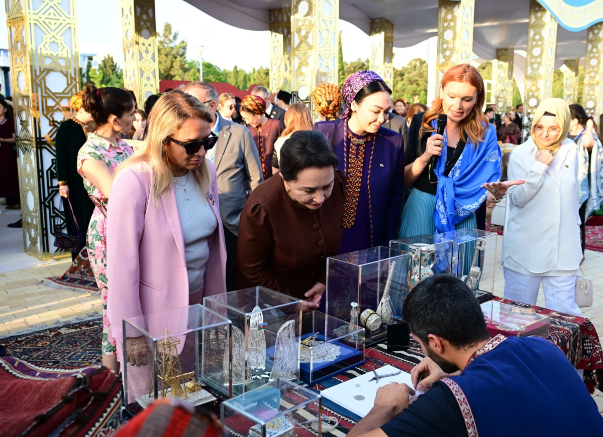 Azərbaycanın milli irsi Türkmənistanda böyük maraqla qarşılandı — 8
