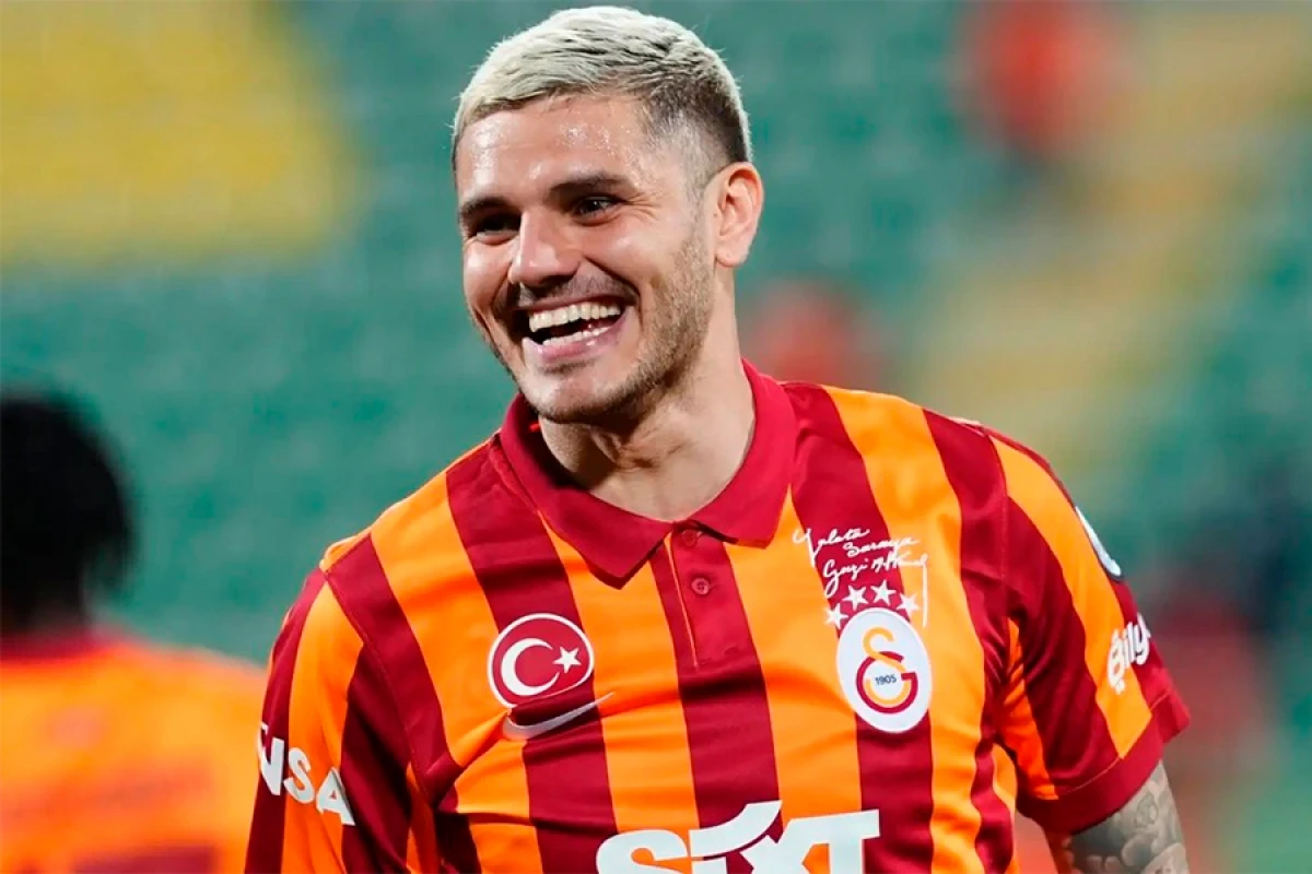 İkardi “Qalatasaray”la yoluna davam edəcək