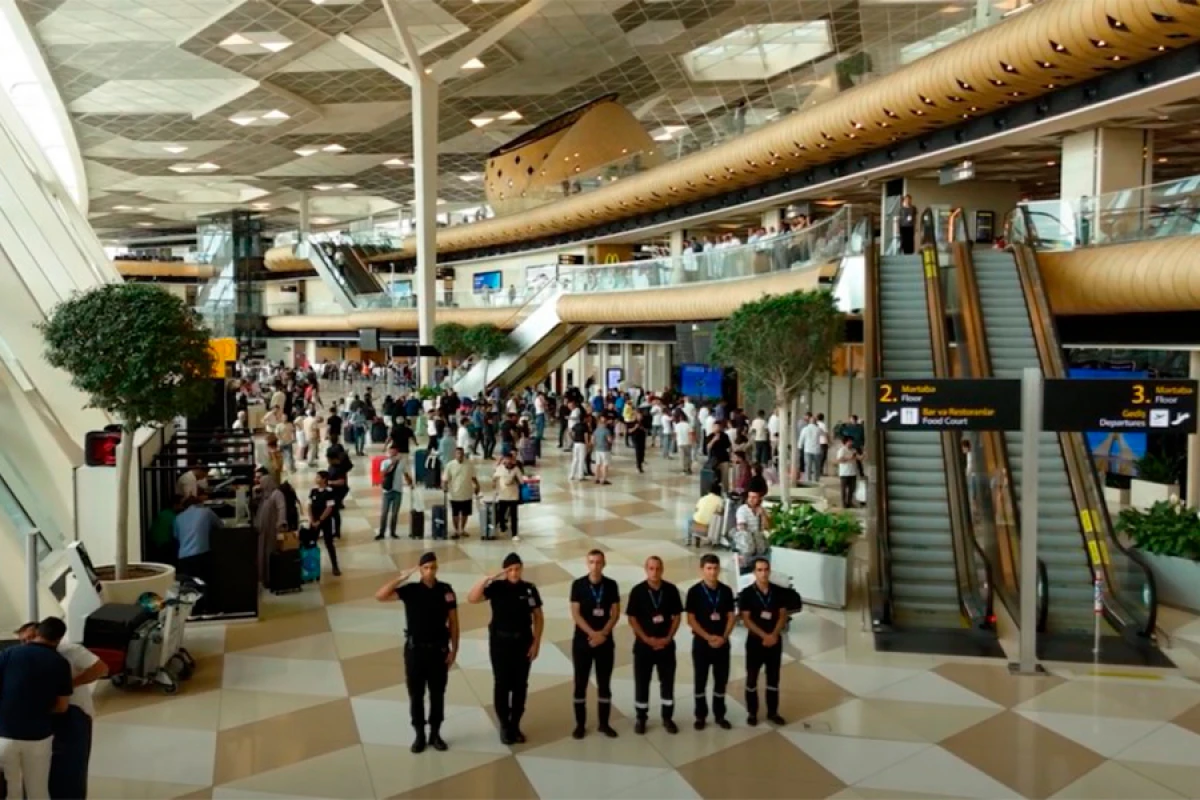 Hökumə Əliyevanın doğum günü ilə əlaqədar Bakı aeroportunda bir dəqiqəlik sükut elan olundu