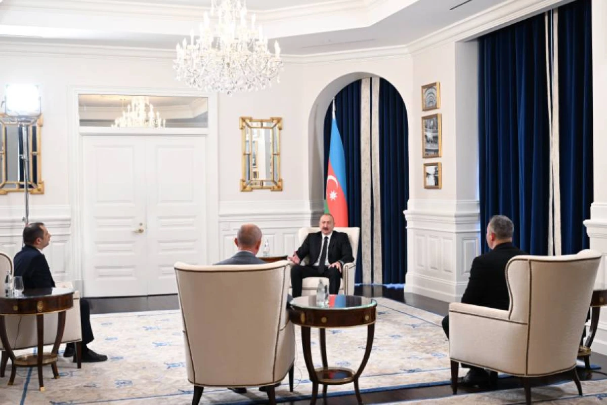 Prezident: Azərbaycan daha güclü mövqelərə malik tranzit ölkəyə çevrilməyə çalışır