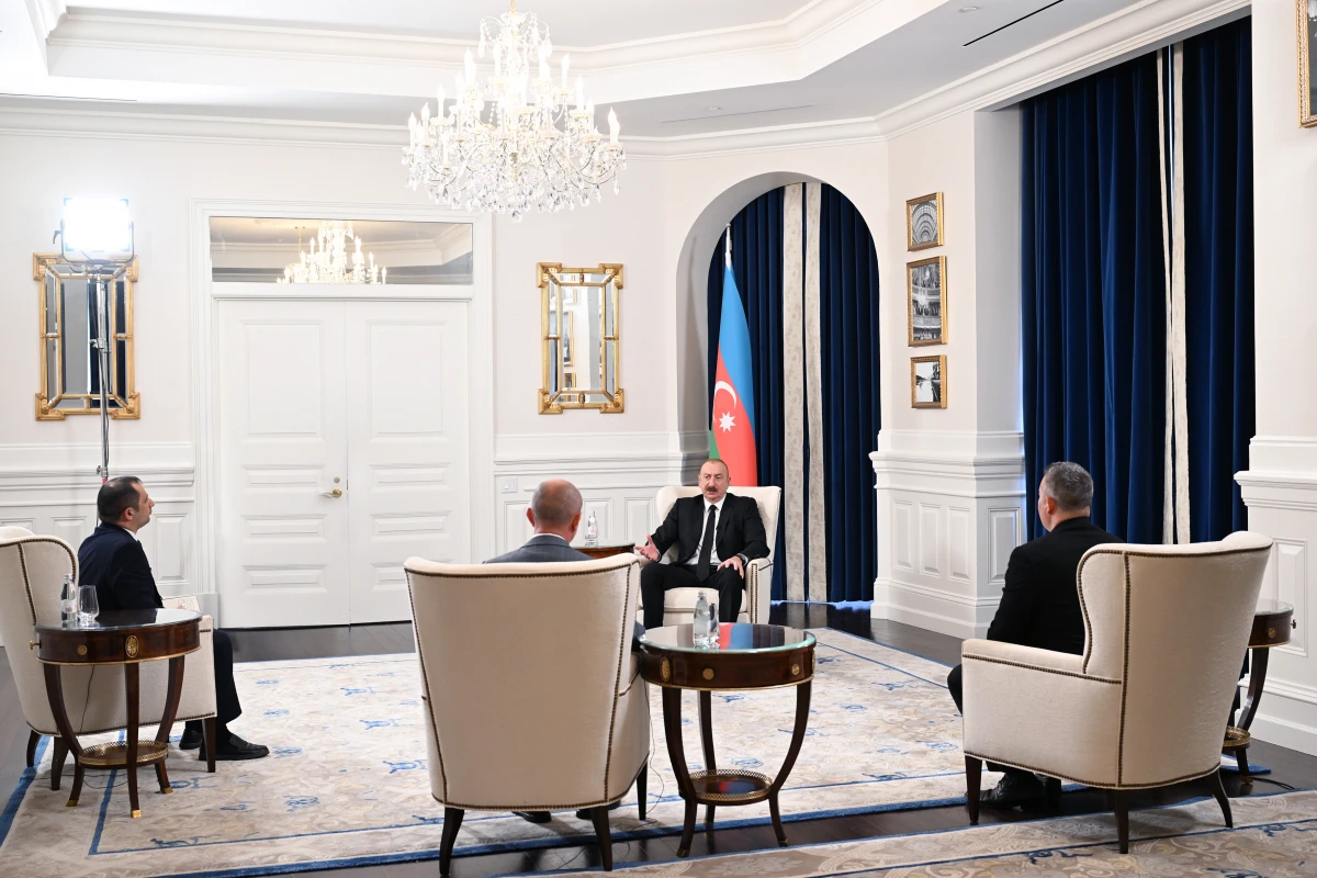 Prezident İlham Əliyev Vaşinqtonda Azərbaycanın media nümayəndələrinə müsahibə verdi — 3