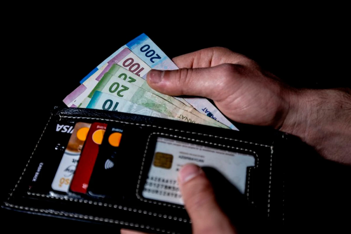 Orta aylıq əmək haqqı 9 %-dən çox artdı
