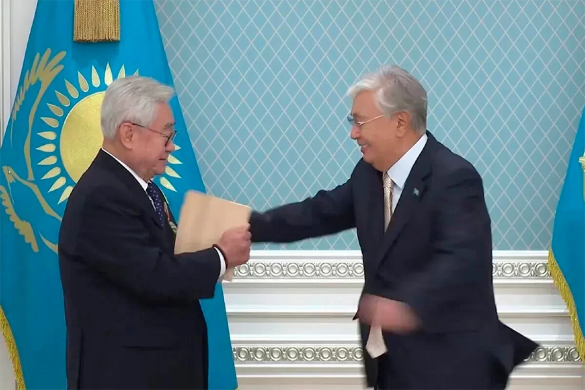 Qazaxıstan Prezidenti ən yüksək rütbəyə sahibi oldu