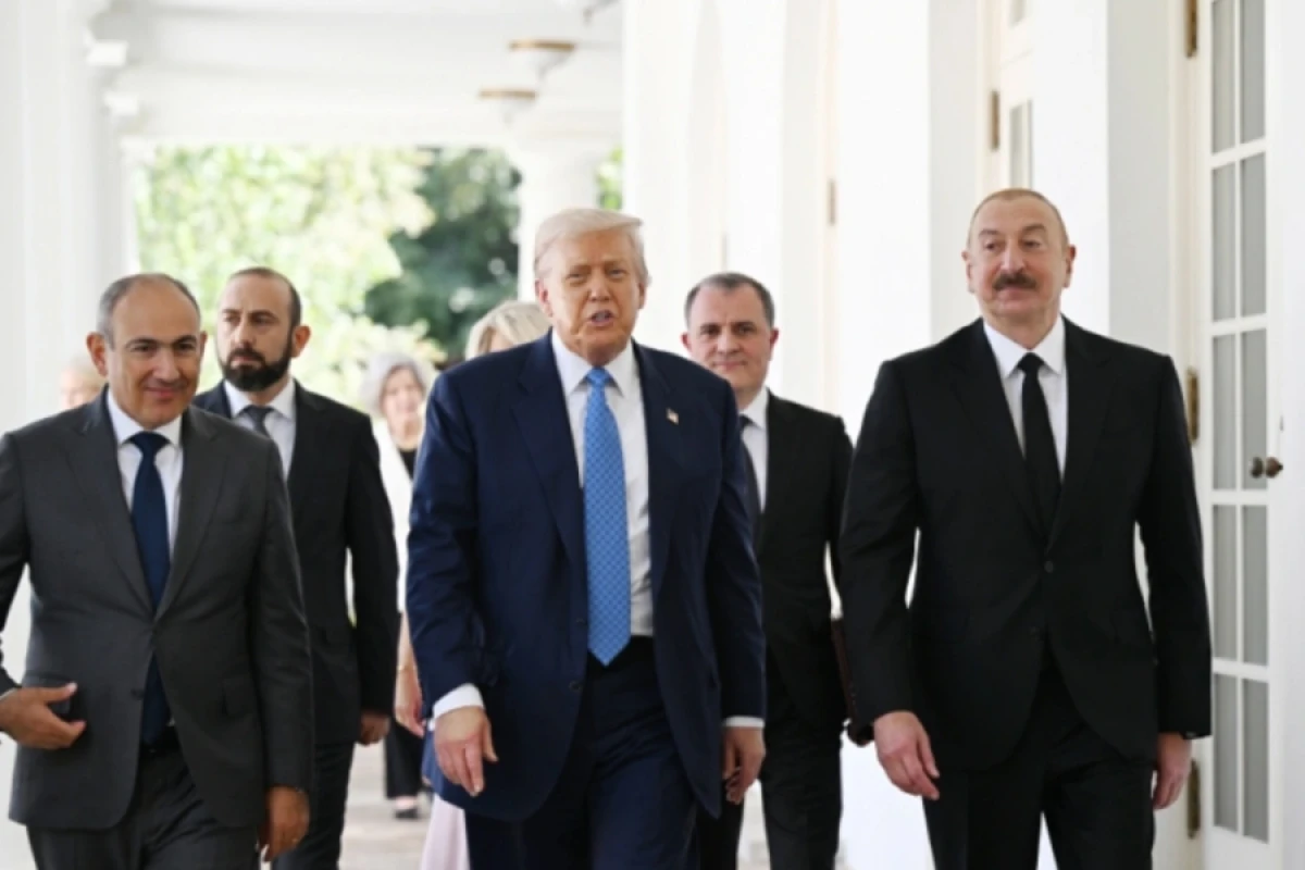 Tramp Vaşinqton görüşü ilə bağlı paylaşım etdi