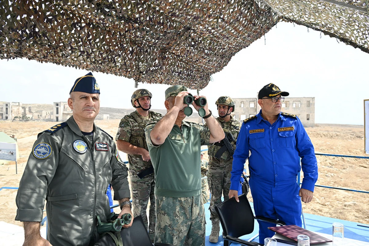 HDQ-də döyüş atışlı taktiki təlim keçirildi — 9