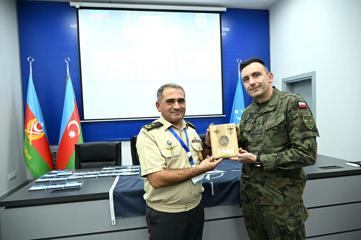 Bakıda strateji kommunikasiyalar mövzusunda kurs keçirildi — 4