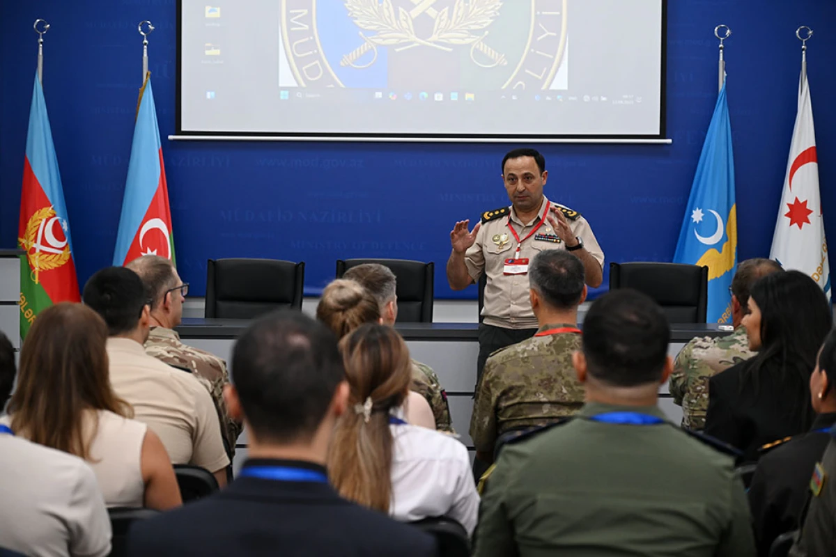 Bakıda strateji kommunikasiyalar mövzusunda kurs keçirildi — 9