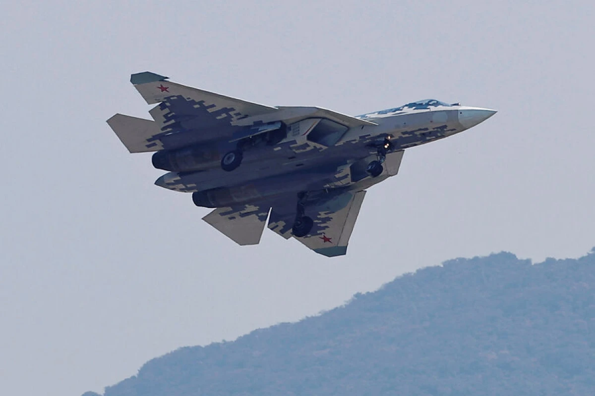 "Su-57" və "F-22" ilk dəfə eyni hava məkanında ola bilər