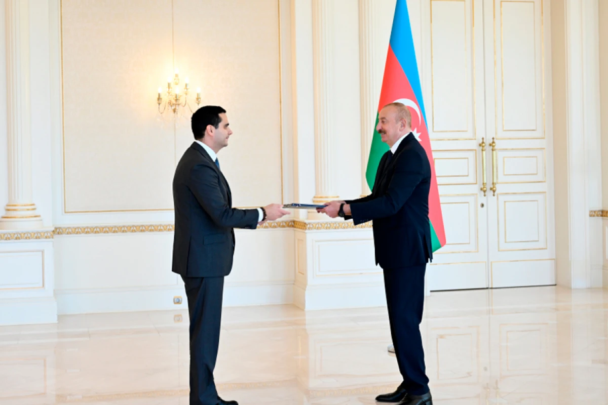 Prezident İlham Əliyev Slovakiyanın Azərbaycanda yeni təyin olunmuş səfirinin etimadnaməsini qəbul etdi