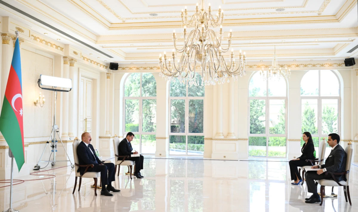 Prezident İlham Əliyev Slovakiyanın Azərbaycanda yeni təyin olunmuş səfirinin etimadnaməsini qəbul etdi — 3