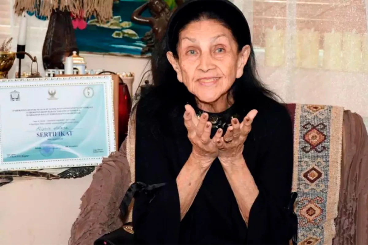 Roza Cəlilova qızını polisə verdi