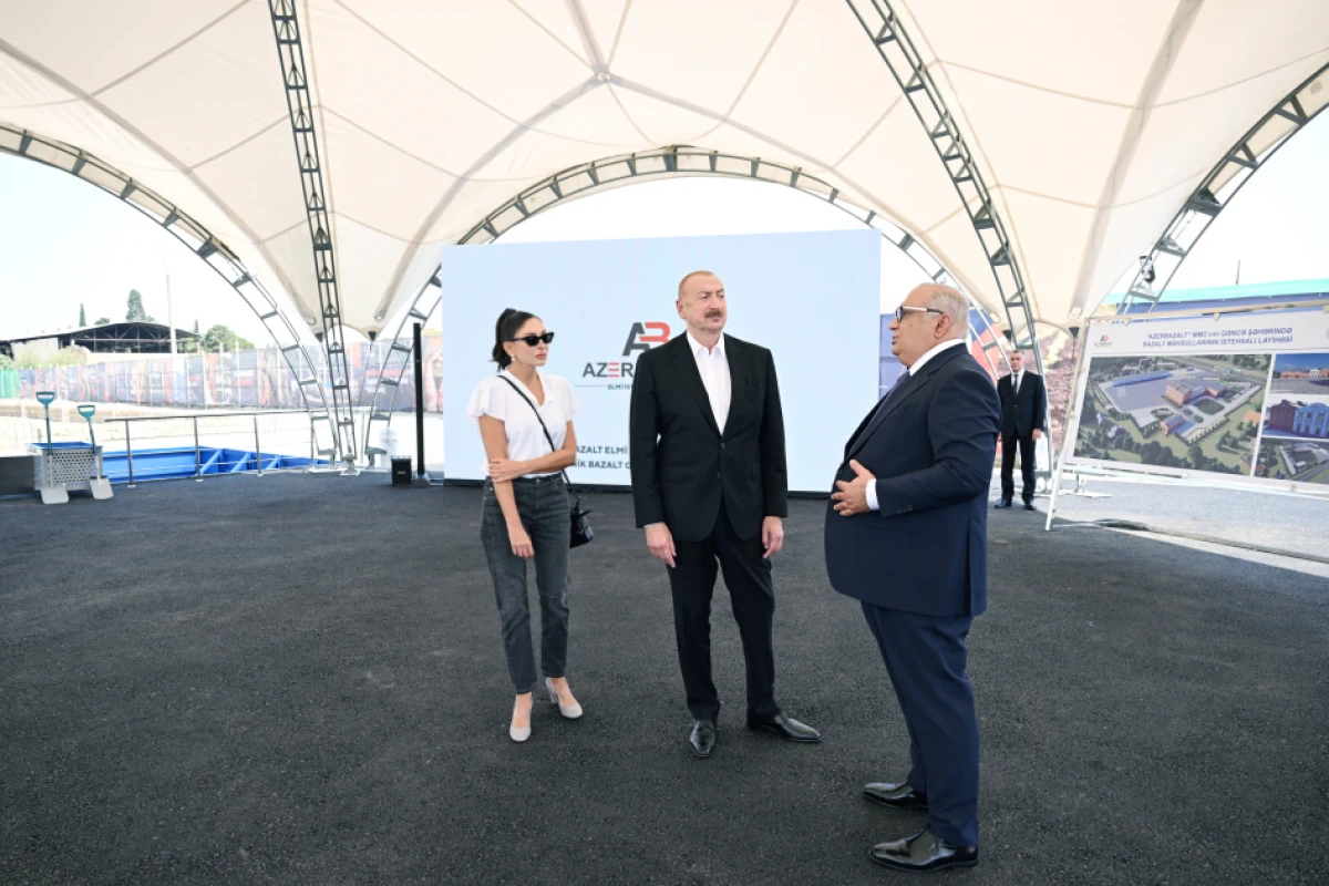 Prezident İlham Əliyev Gəncədə bazalt məhsullarının istehsalı müəssisəsinin təməlini qoydu - YENİLƏNDİ — 4