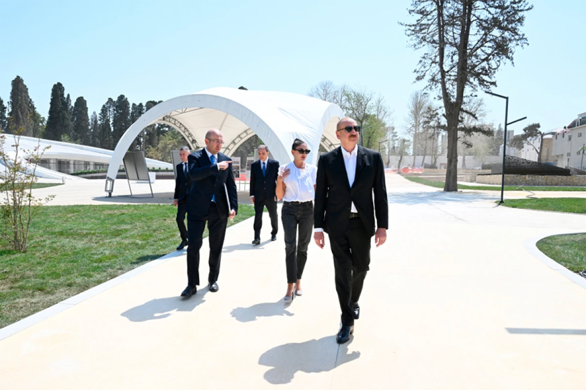Prezident və birinci xanım Gәncә Memorial Kompleksində görülən işlərlə tanış oldular - YENİLƏNDİ