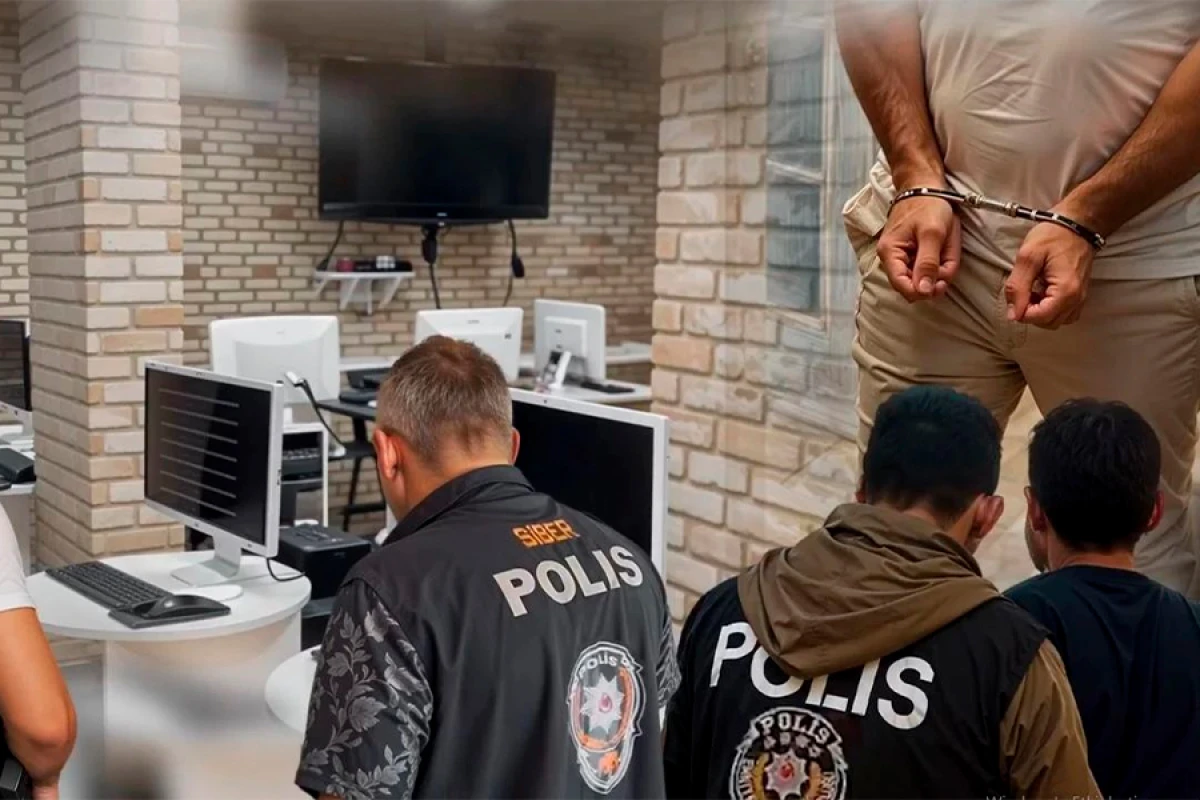 Türkiyədə kibercinayətkarlığa qarşı genişmiqyaslı əməliyyat: 23 nəfər həbs edildi