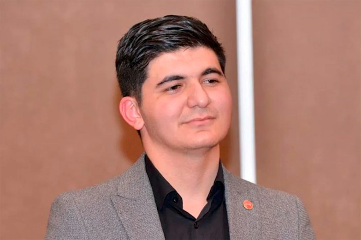 Əhməd Məmmədlinin məhkəməsi başladı