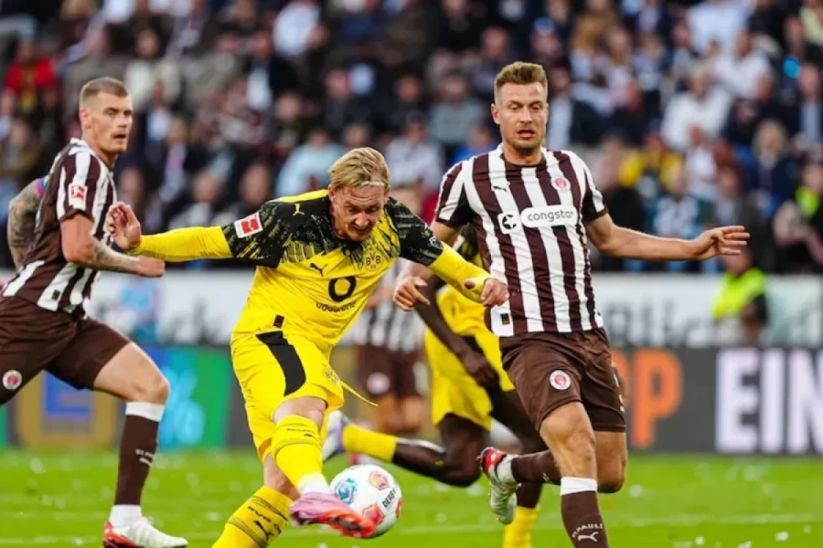 “Borussiya Dortmund” səfərdə heç-heçə etdi