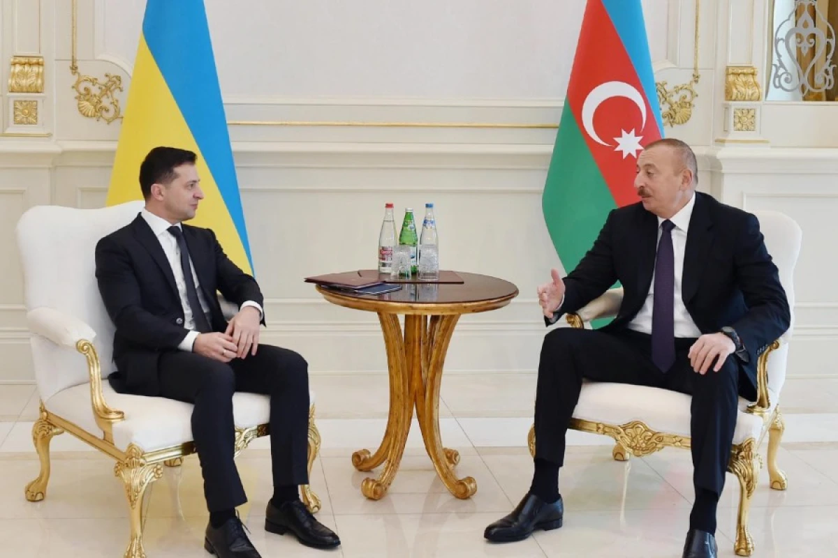 Prezident İlham Əliyev Ukrayna liderini təbrik etdi