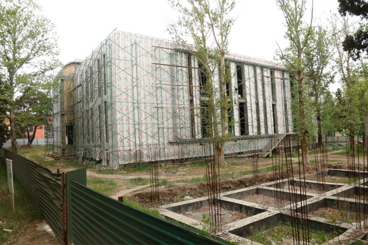 “Gəncə KOB evi”nin tikintisinin davam etdirilməsinə 2,5 milyon manat xərclənəcək
