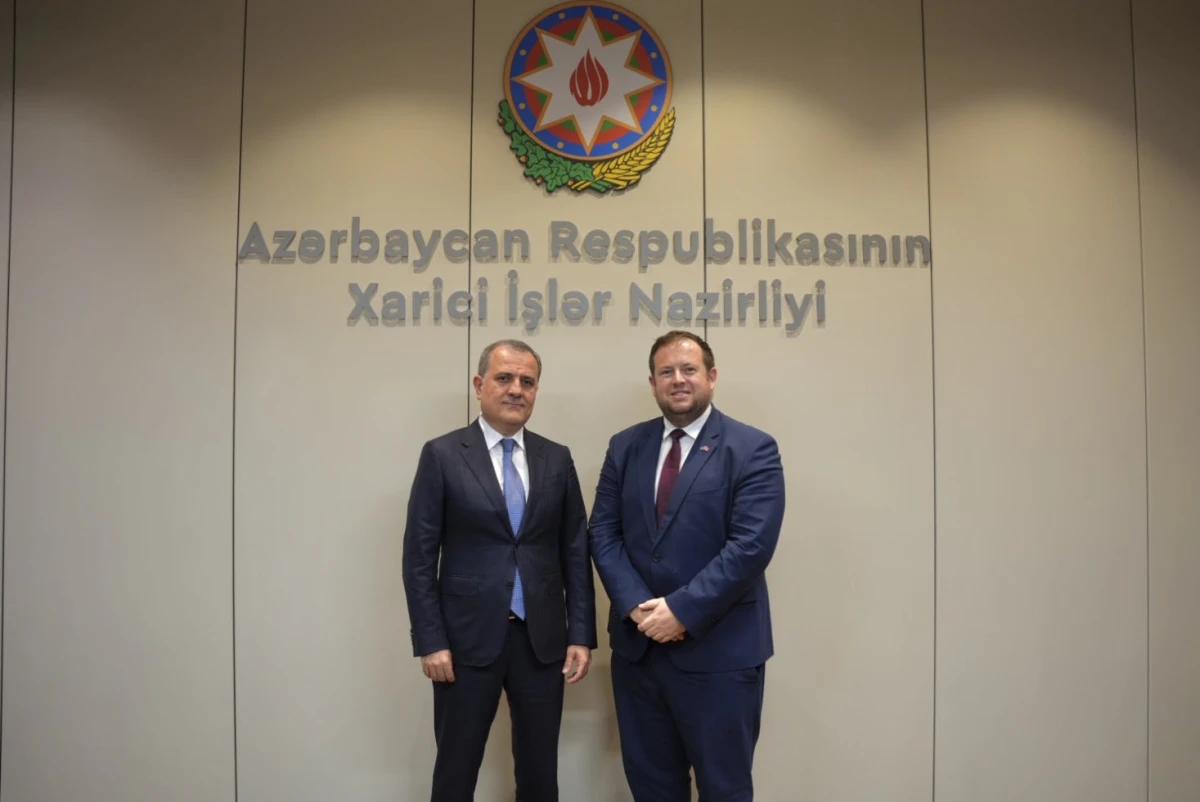 Britaniya səfiri: Azərbaycanla əməkdaşlığımızla fəxr edirik — 1