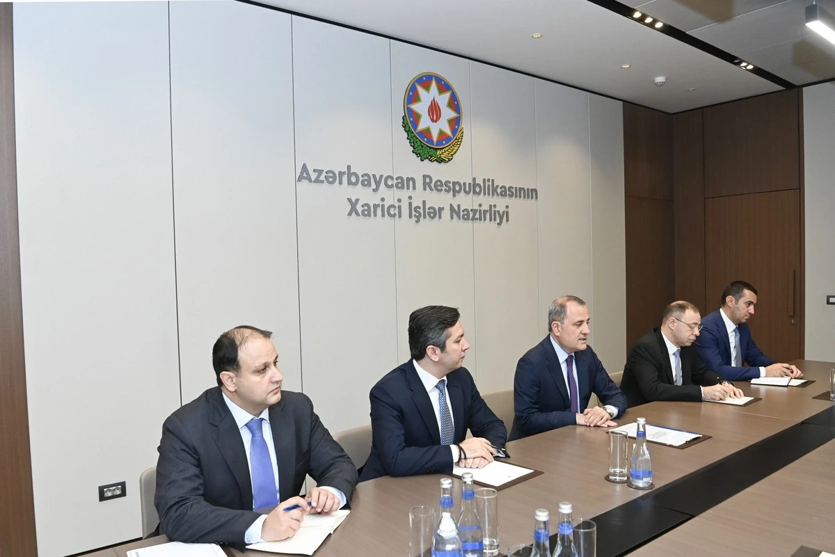 Azərbaycan və Uqanda XİN-ləri arasında siyasi məsləhətləşmələr keçirildi — 3