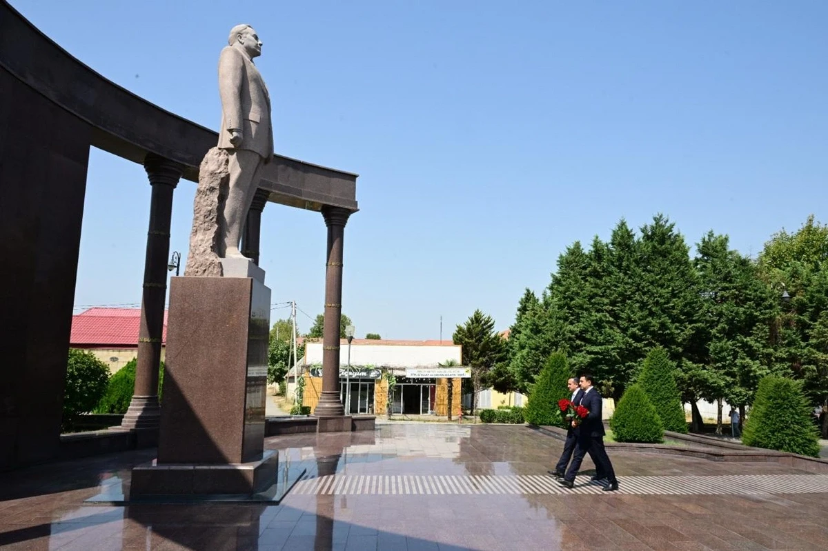 Mədəniyyət naziri Şəmkirdə vətəndaş qəbulu keçirdi — 2