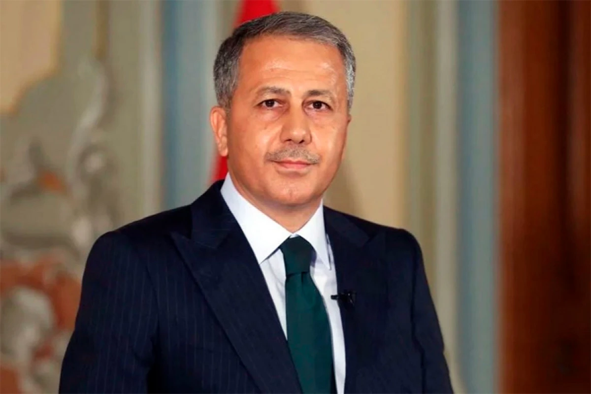 Türkiyənin daxili işlər naziri: “Bu zəfər, boyun əyməyən bir millətin dastanıdır”