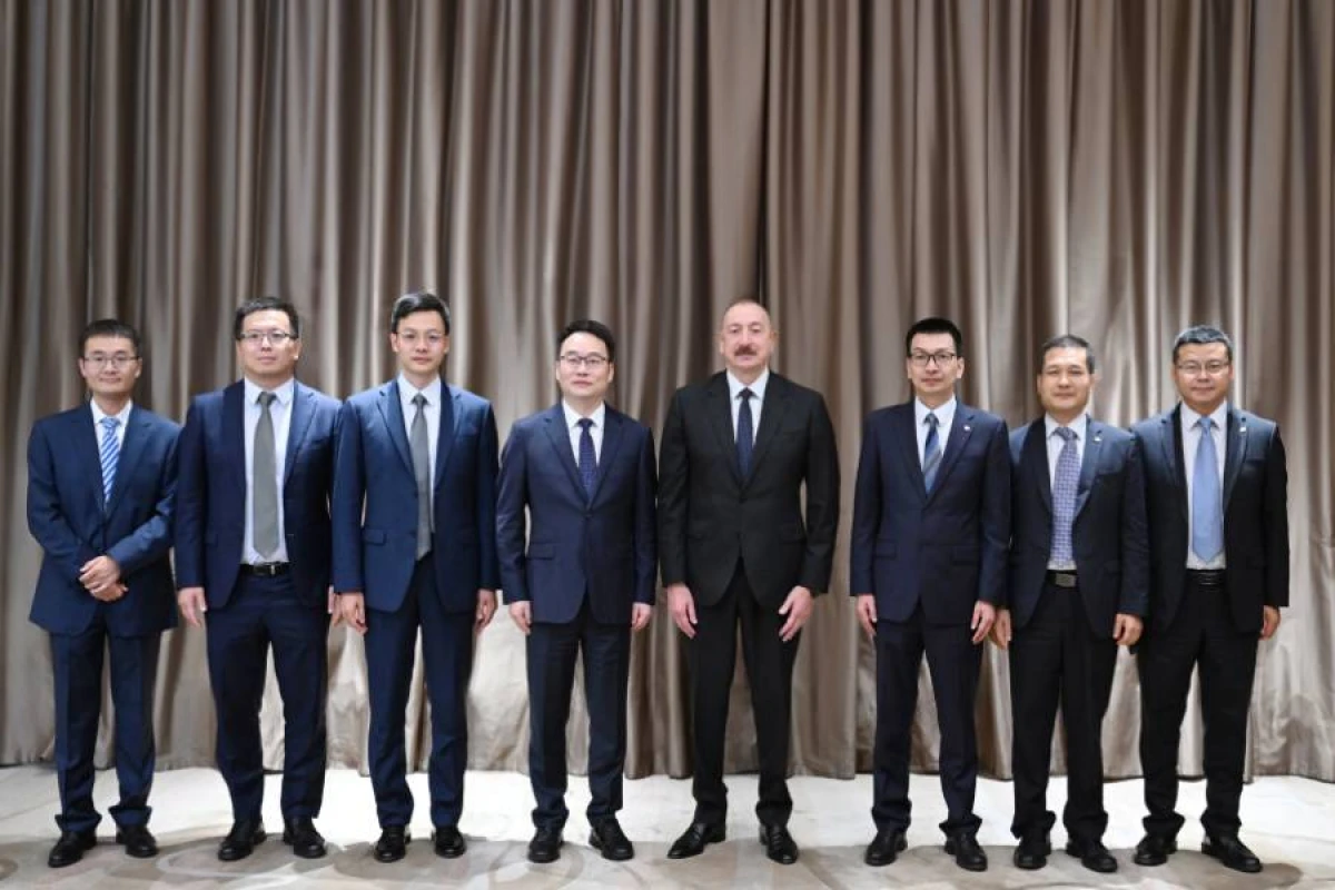 İlham Əliyev “Powerchina group” şirkətlər qrupunun icraçı vitse-prezidenti ilə görüşdü — 2