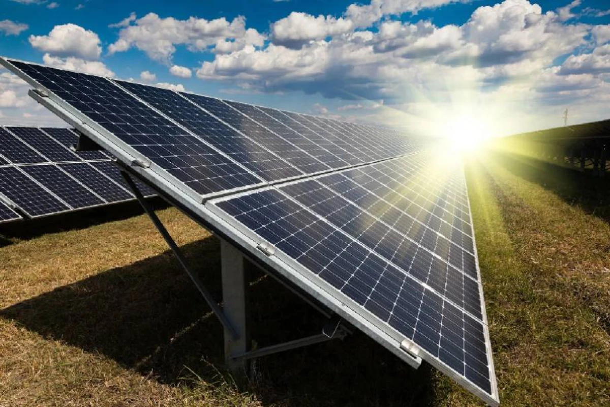 Qlobal günəş enerjisi qurğuları 64% artdı