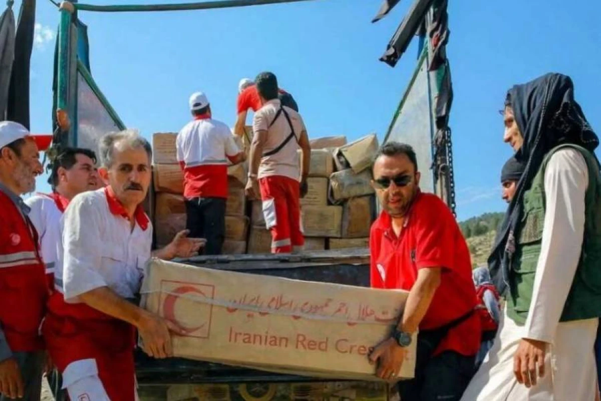 İran Əfqanıstandakı zəlzələ qurbanlarına humanitar yardım göndərdi