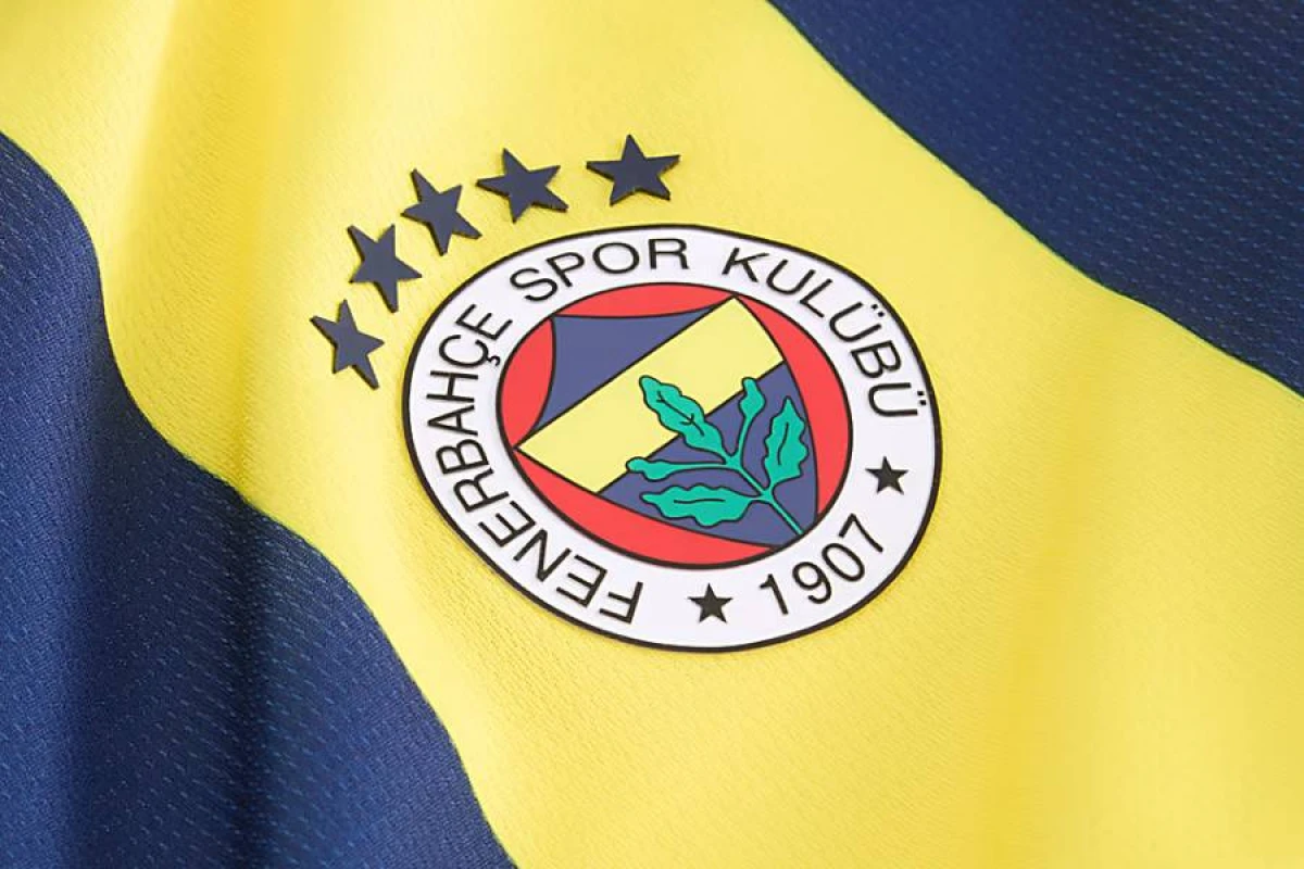 "Ştutqart"ın baş məşqçi "Fənərbağça"ya rəhbərlik edə bilər