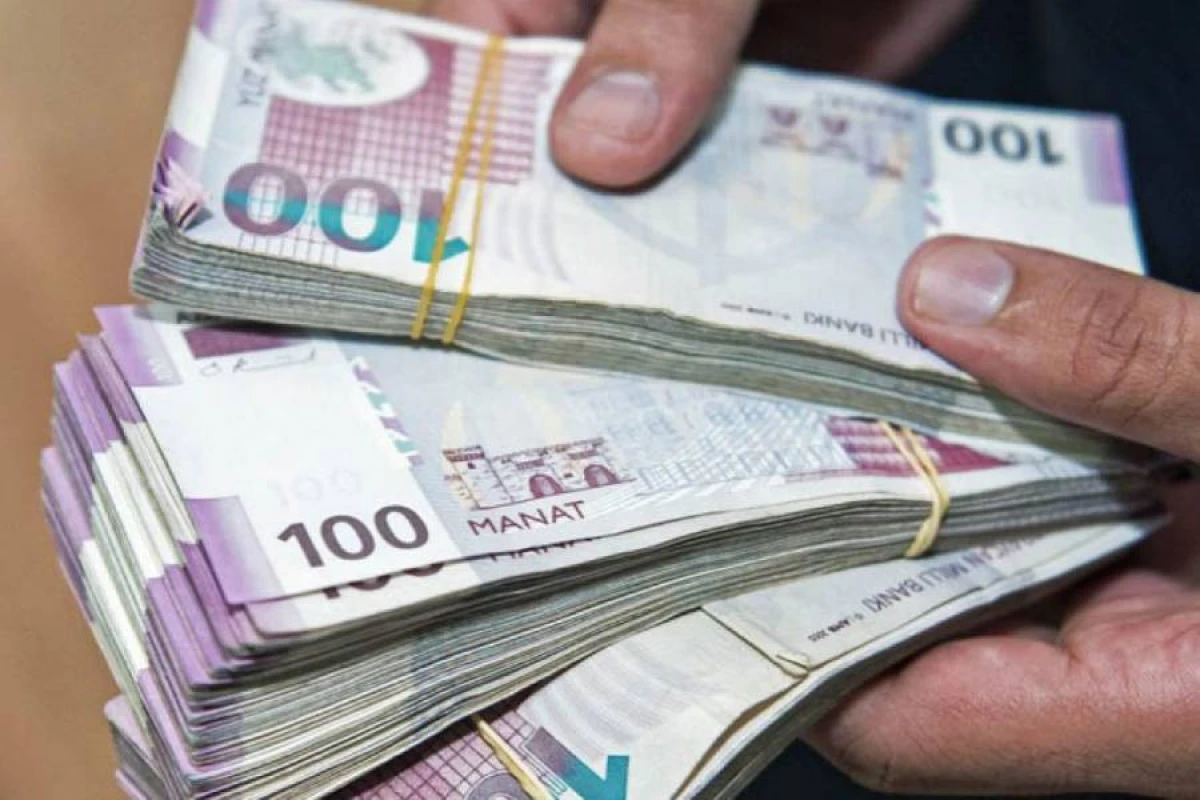 Polis Bakıda dələduzluq edən şəxsləri saxladı