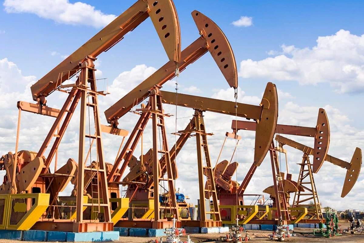 Neft bahalaşdı