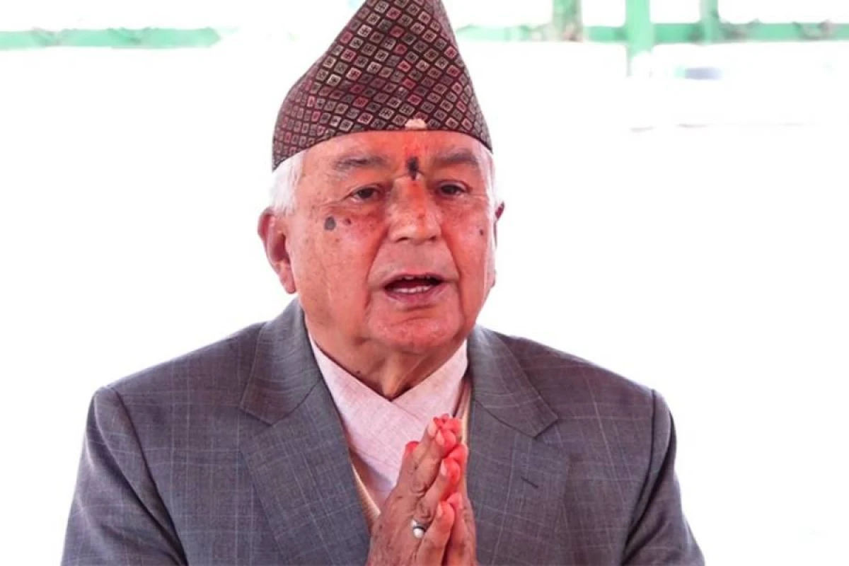 Nepal prezidenti istefa verdi