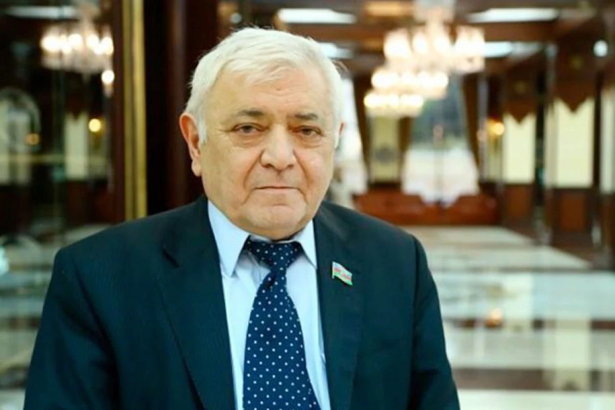 Aqil Abbas köçkünlərdən danışdı: “Ev sahibləri 5-6 ay da dözsünlər...”