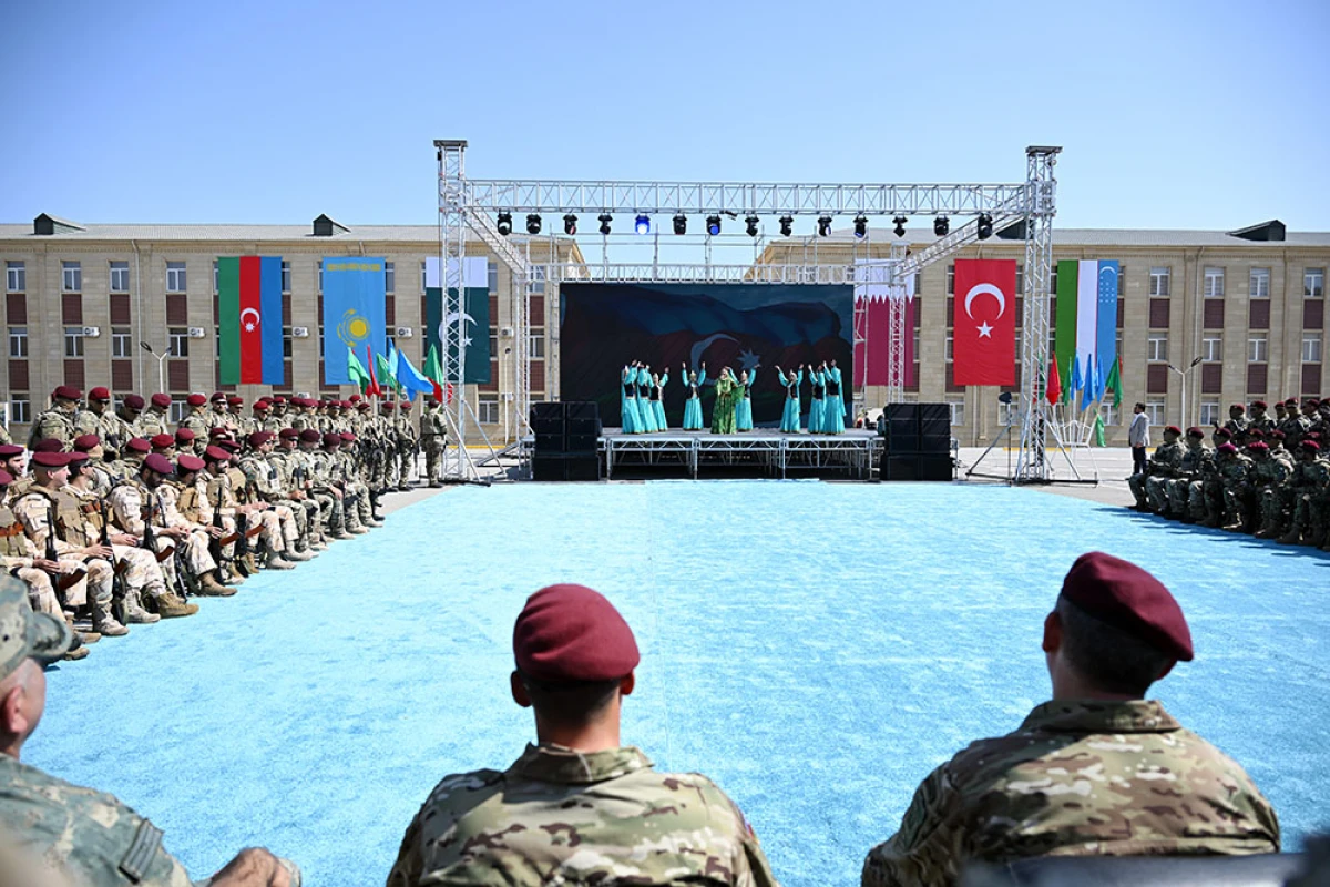 “Qardaşlığımız əbədidir, sarsılmazdır və sonsuzdur” adlı bədii proqram təqdim olundu — 3