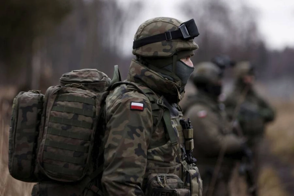 Polşa ordusu Belarus sərhədinə yerləşdirilir